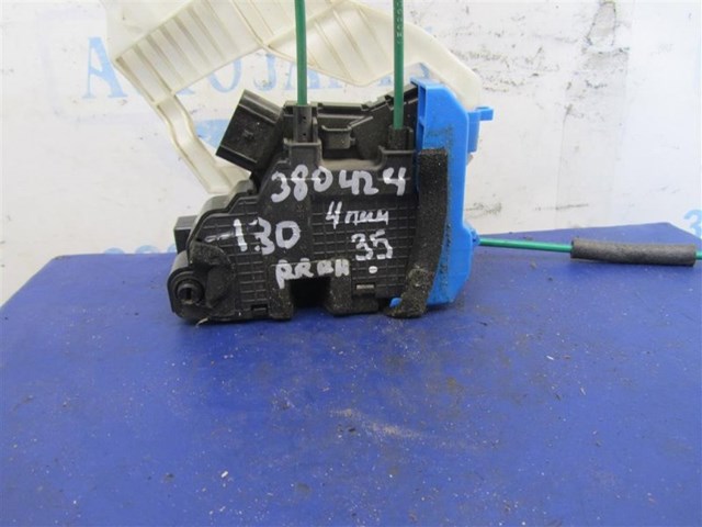 Замок двери задней правой 81420A5100 HYUNDAI