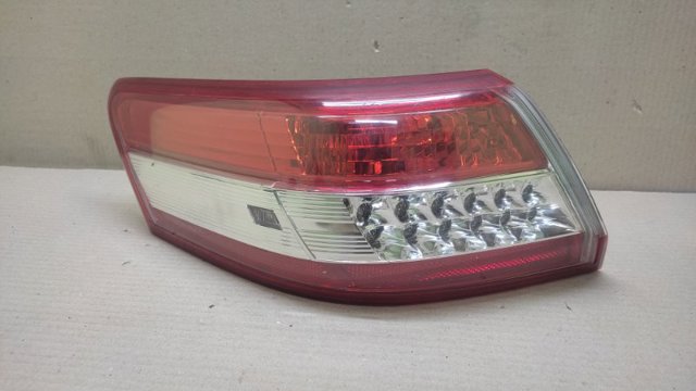 Фонарь задний 8156006340 TOYOTA