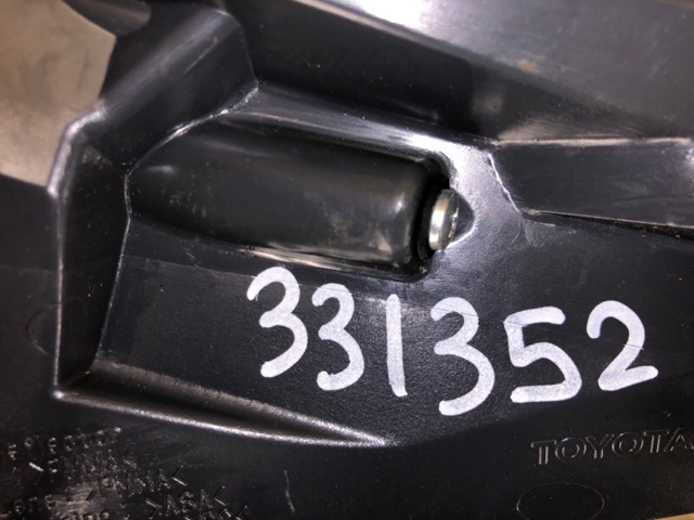 TOYOTA 815600E021 в наличии Кривой Рог