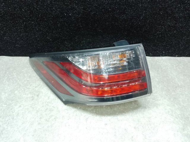 Стоп задний 8156176010 TOYOTA