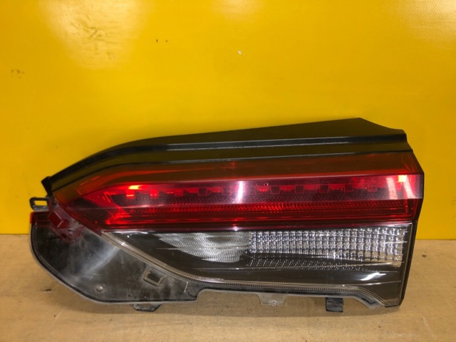 Стоп задний 8158142151 TOYOTA