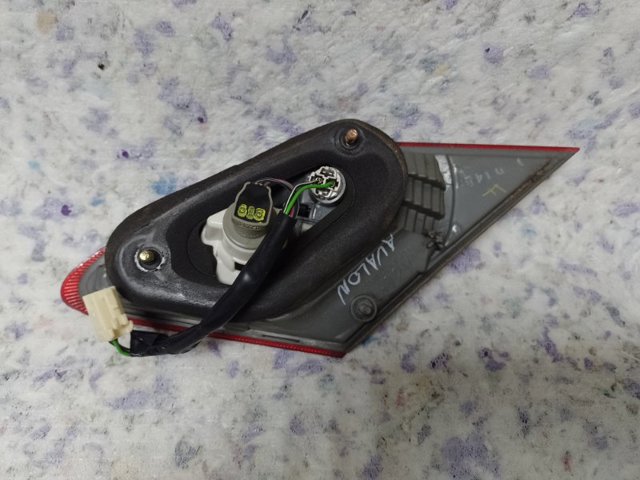 81590AC020 TOYOTA Фонарь задний левый внутренний купить в Киев