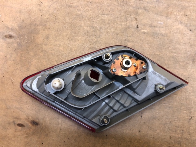8159133130 TOYOTA Фонарь задний левый внутренний купить в Павлоград