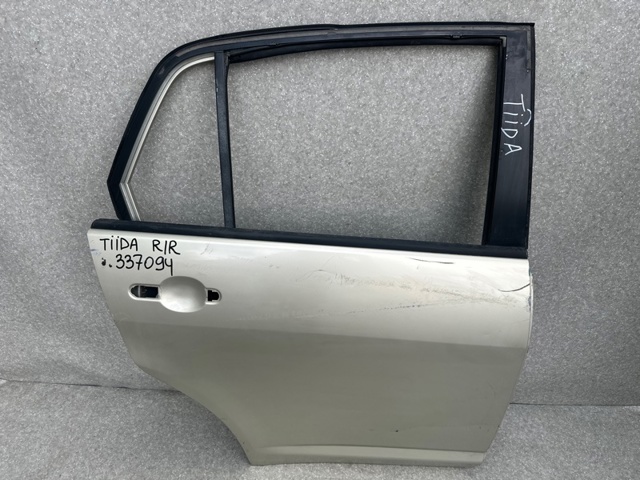 82100EL430 NISSAN Дверь задняя правая купить в Запорожье