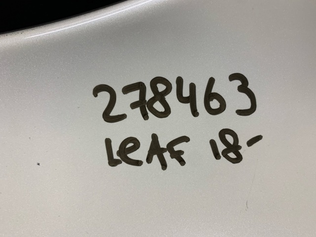 821015SF0A NISSAN Дверь задняя левая купить в Винница