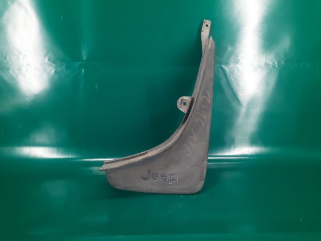 82213879AB Chrysler