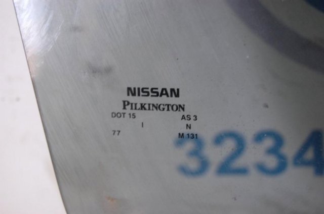 823004BA0A NISSAN Стекло двери задней правой купить в Сумы