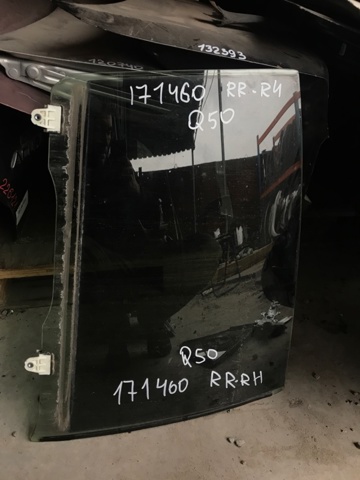 NISSAN 823006HE0A Стекло двери задней правой в наличии Житомир