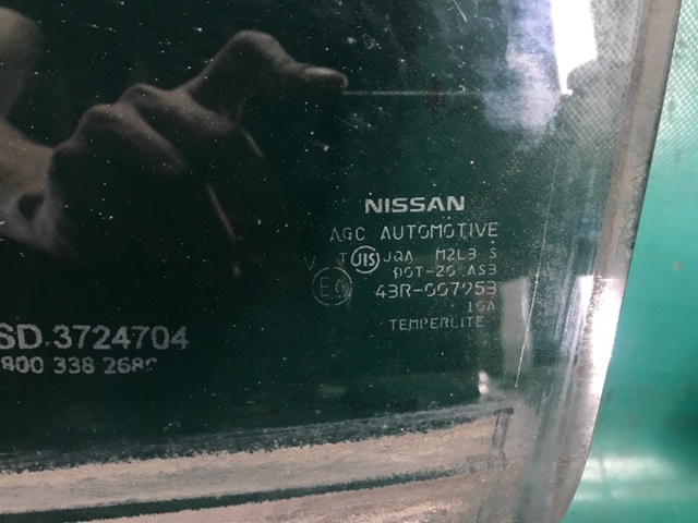 NISSAN 823014CA0B Стекло двери задней левой в наличии Одесса