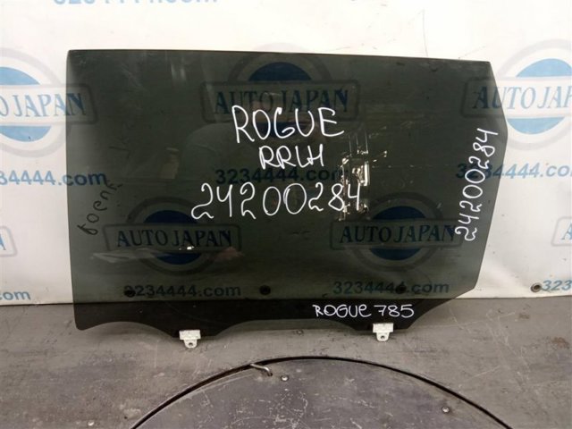 Стекло заднее левое 823014CA0B NISSAN