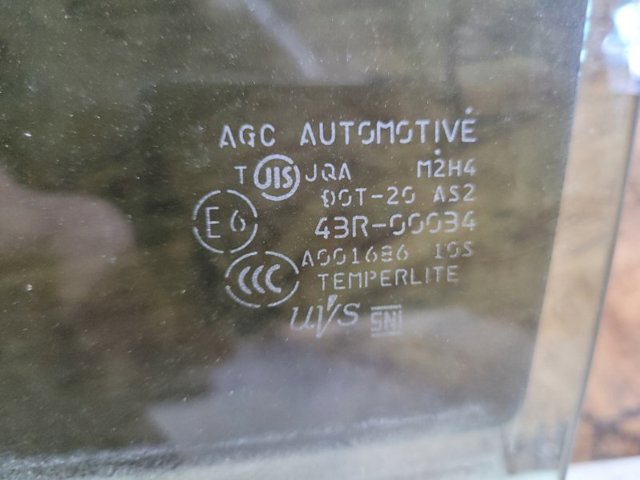 823016HE0A NISSAN Стекло двери задней левой купить в Черкассы