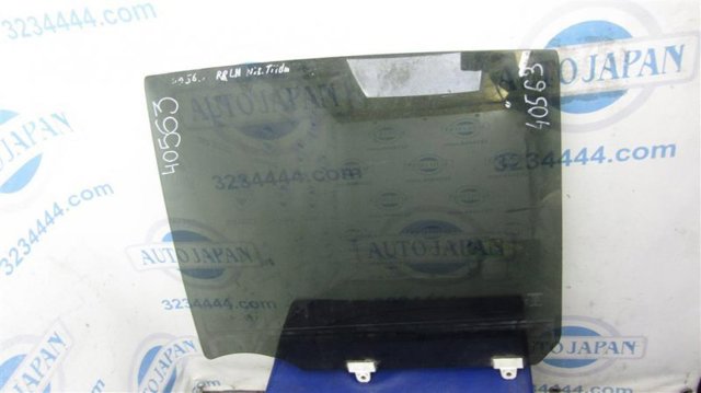 Стекло заднее левое 82301EL000 NISSAN