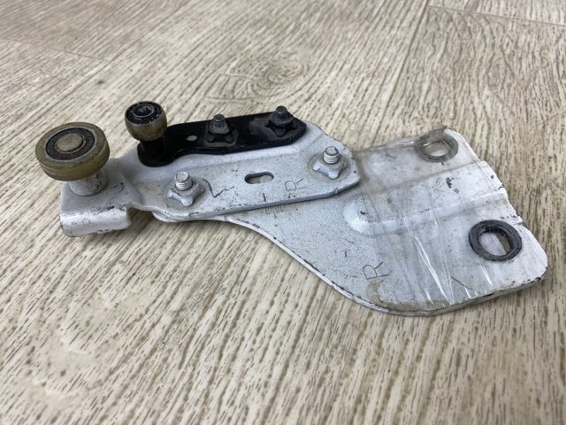 82400JX00A NISSAN купить в Львов