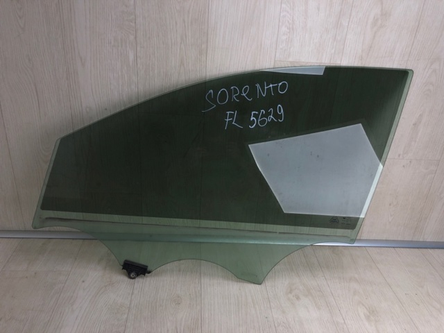 82410C5010 Стекло двери передней левой купить Украина
