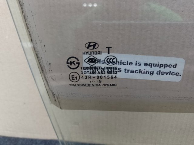 HYUNDAI 824211E010 Стекло двери передней правой в наличии Николаев