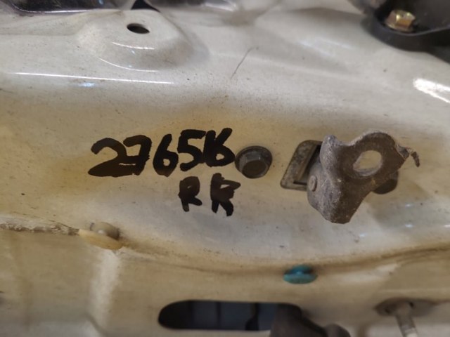 Ограничитель открывания задней двери 824301CA0A NISSAN