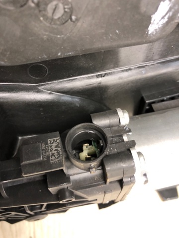 82450F2000 HYUNDAI купить в Павлоград