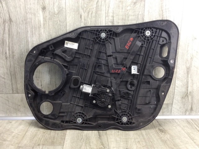 Мотор стеклоподъемника двери передней, правой 82460G5010 HYUNDAI