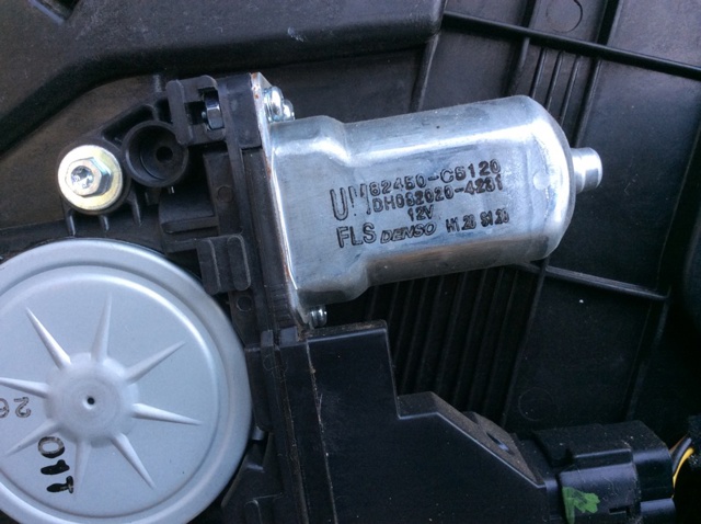 82471C6000 HYUNDAI Стеклоподъемник передней левой двери купить в Житомир