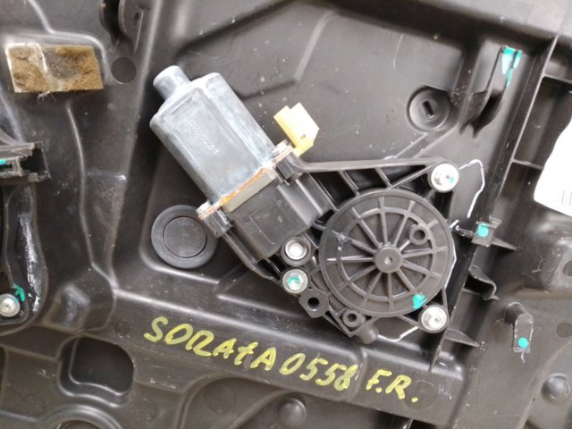 HYUNDAI 824813Q001 в наличии Полтава