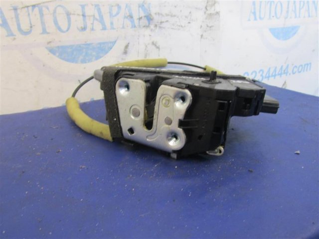 NISSAN 825013JA0B Замок двери задней левой в наличии Ровно