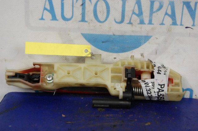 HYUNDAI 826511R000 Ручка двери передней наружная левая в наличии Ирпень
