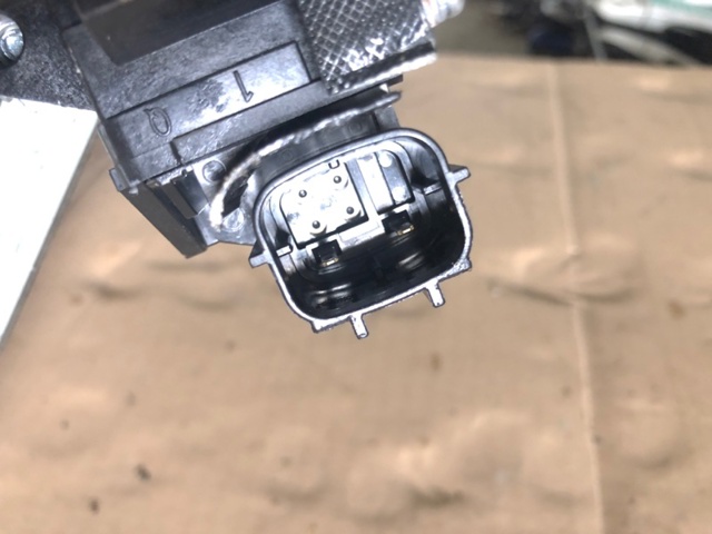 827009U000 NISSAN Механизм стеклоподъемника двери задней правой купить в Ужгород
