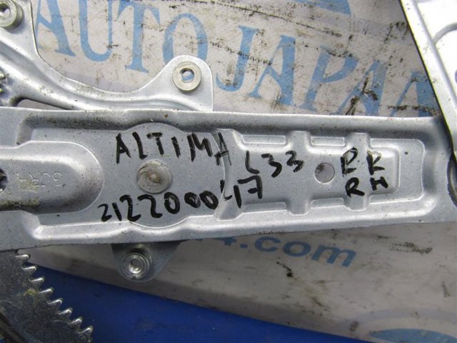 827203TA1A NISSAN Механизм стеклоподъемника двери задней правой купить в Украина