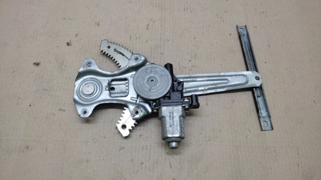 Стеклоподъемник левой задней двери 827211HL0A NISSAN