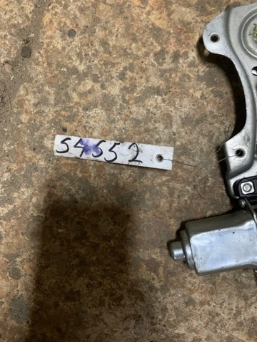 82721EE00B NISSAN Механизм стеклоподъемника двери задней левой купить в Черкассы