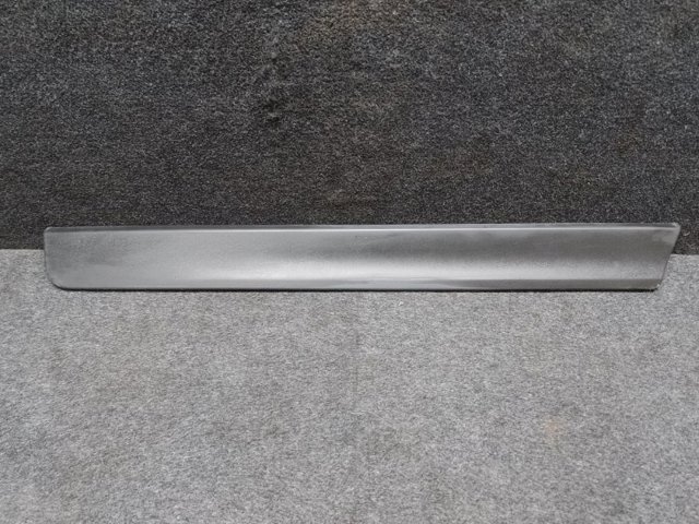 Молдинг задней правой двери 828765HA0A NISSAN