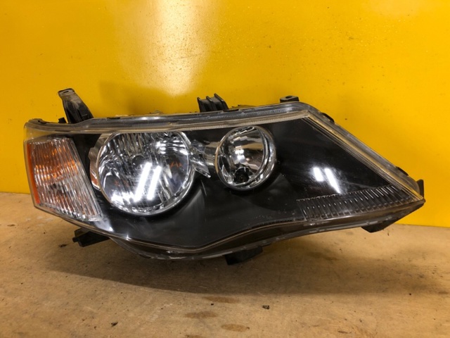 MITSUBISHI 8301A152 Правая фара в наличии Одесса