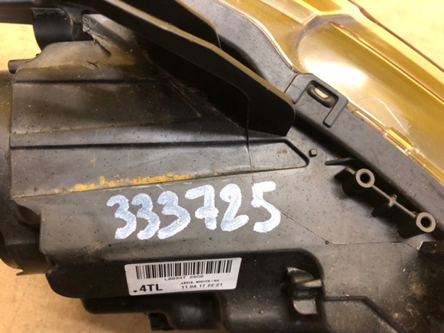 8301C979 MITSUBISHI Фара левая купить в Ровно