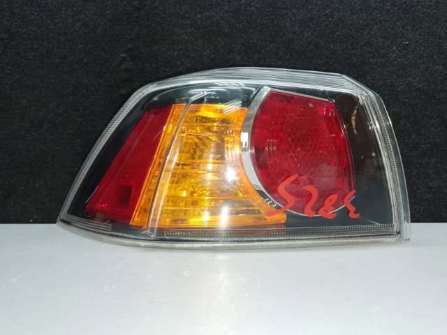 Задний левый стоп 8330A621 MITSUBISHI