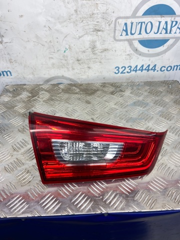Задняя левая внутренняя фара 8336A087 MITSUBISHI