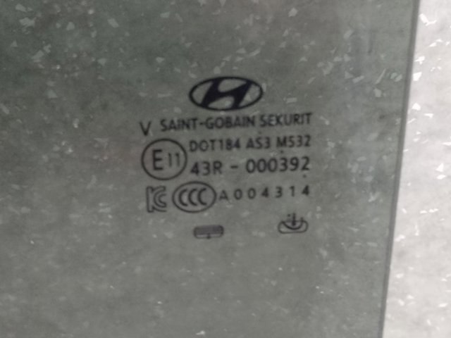 HYUNDAI 83410D3010 Стекло двери задней левой в наличии Черкассы