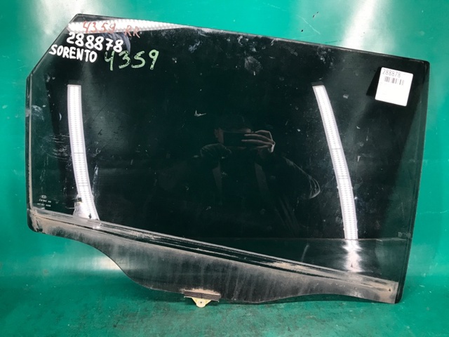 Окно задней двери 834212P010 HYUNDAI