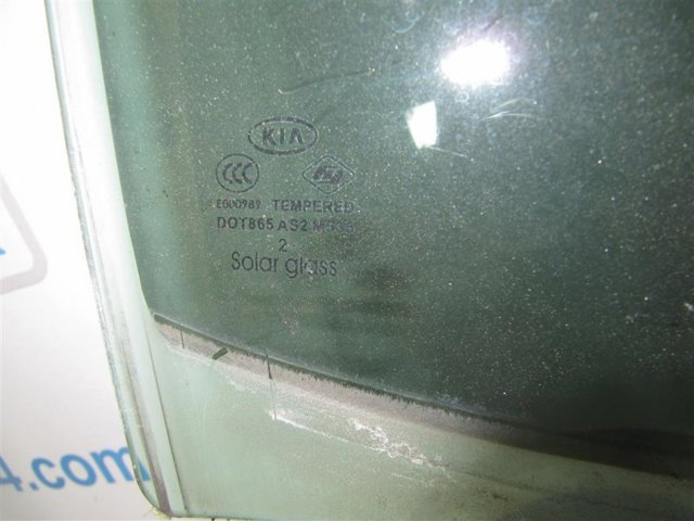 834212T010 HYUNDAI Стекло двери задней правой купить в Кривой Рог
