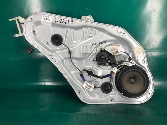 Привод электростеклоподъемника задний 834501U000 HYUNDAI