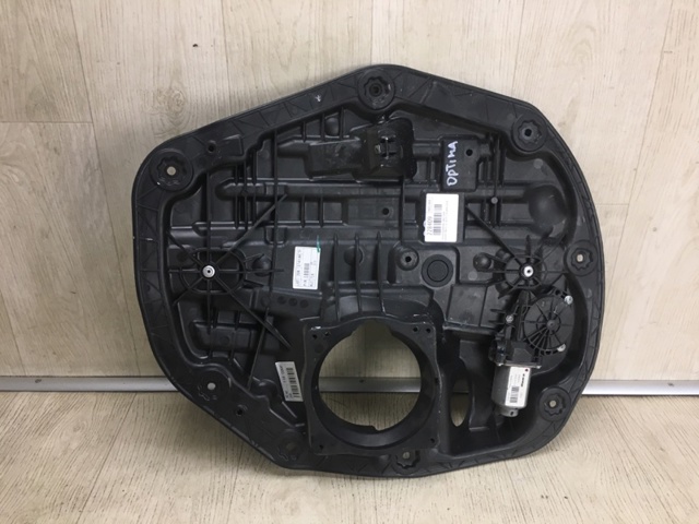 834602T000 HYUNDAI Мотор стеклоподъемника двери задней правой купить в Черкассы