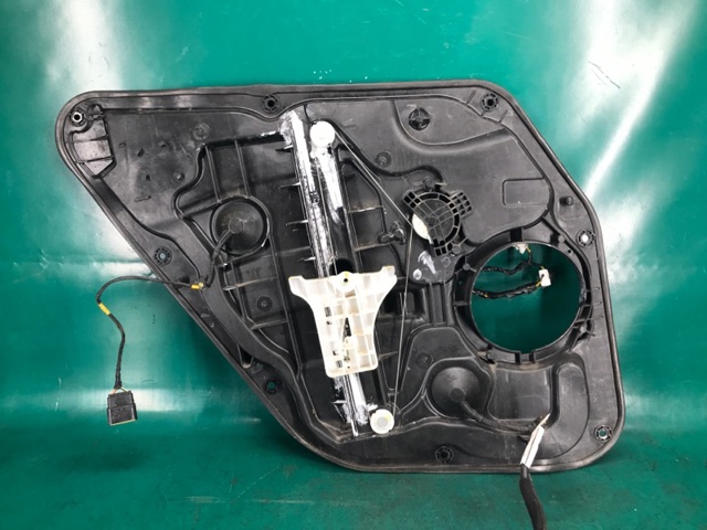 834603X100 HYUNDAI Мотор стеклоподъемника двери задней правой купить в Павлоград