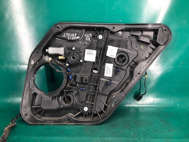 Моторчик стеклоподъемника двери задней, правой 834603X100 HYUNDAI