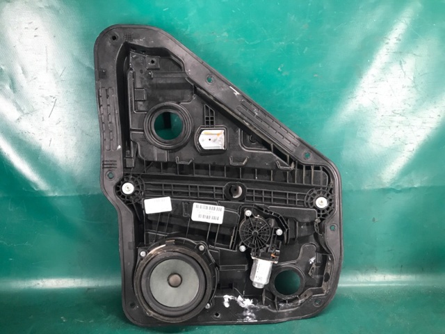 83460F2000 HYUNDAI Мотор стеклоподъемника двери задней правой купить в Каменское