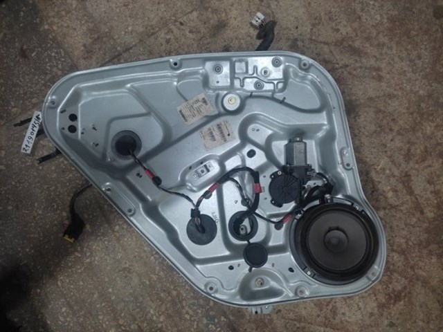 Механизм стеклоподъемника двери задней, левой 834712B000 HYUNDAI