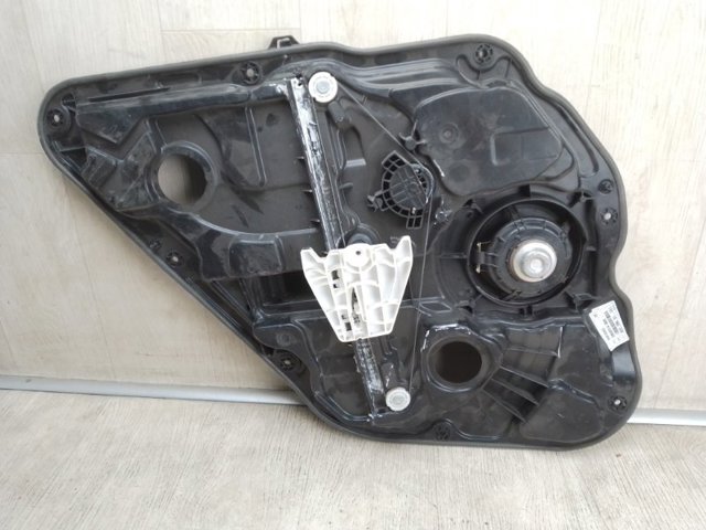 HYUNDAI 834813S000 в наличии Житомир