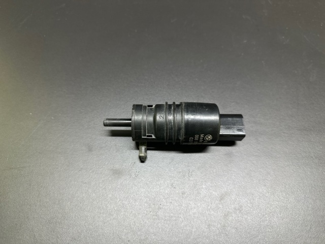 BMW 8362154 Насос-мотор омывателя стекла переднего в наличии Запорожье