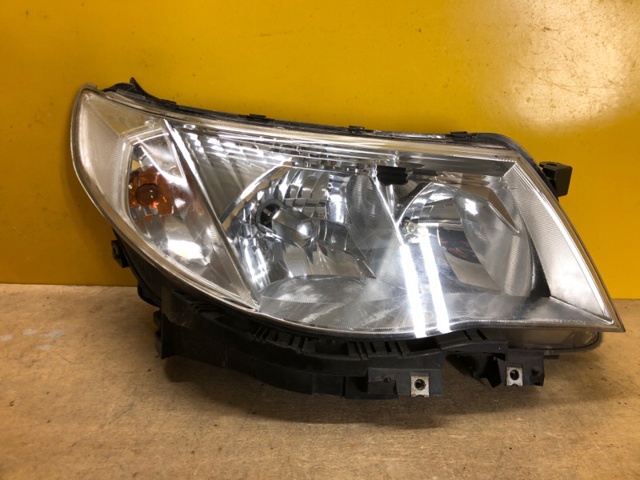 Фара передняя правая 84001SC123 SUBARU