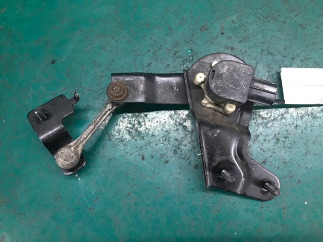 SUBARU 84031SG000 Датчик уровня положения кузова задний в наличии Запорожье