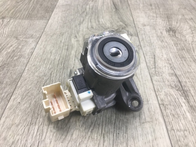 Замок зажигания, контактная группа 8445012320 TOYOTA