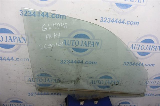 Стекло передней двери, правой 8450165J00 SUZUKI